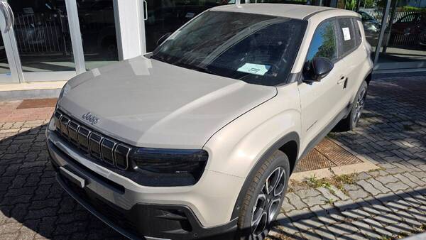 Jeep Avenger 1.2 t. e-hybr.mhev Summit fwd 110cv edct6