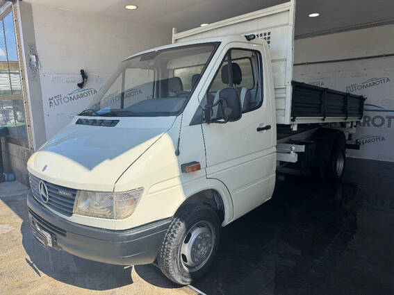 Mercedes Sprinter I 308 D 308 D T 30/35 - Mercedes