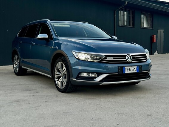 Volkswagen Passat VIII 2015 Alltrack 2.0 tdi 4motion 190cv dsg 7m - Volkswagen