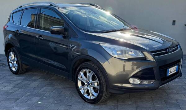 Ford Kuga 2.0 tdci Titanium X 4wd 163cv powershift