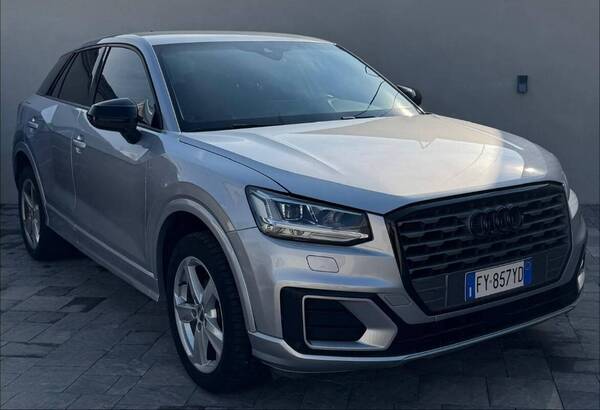 Audi Q2 30 1.6 tdi Admired s-tronic