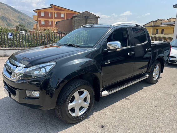 Isuzu D-Max d-max 2.5 td crew Solar Special 4x4