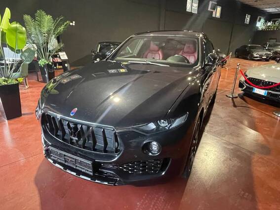 Maserati Levante 3.0 V6 Gransport 250cv auto - Maserati