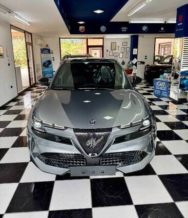Alfa Romeo Junior 1.2 ibrida Ti 145cv edct6