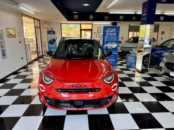 Fiat 600 1.2 hybrid Sport Edizione Milano Cortina 2026 145cv auto