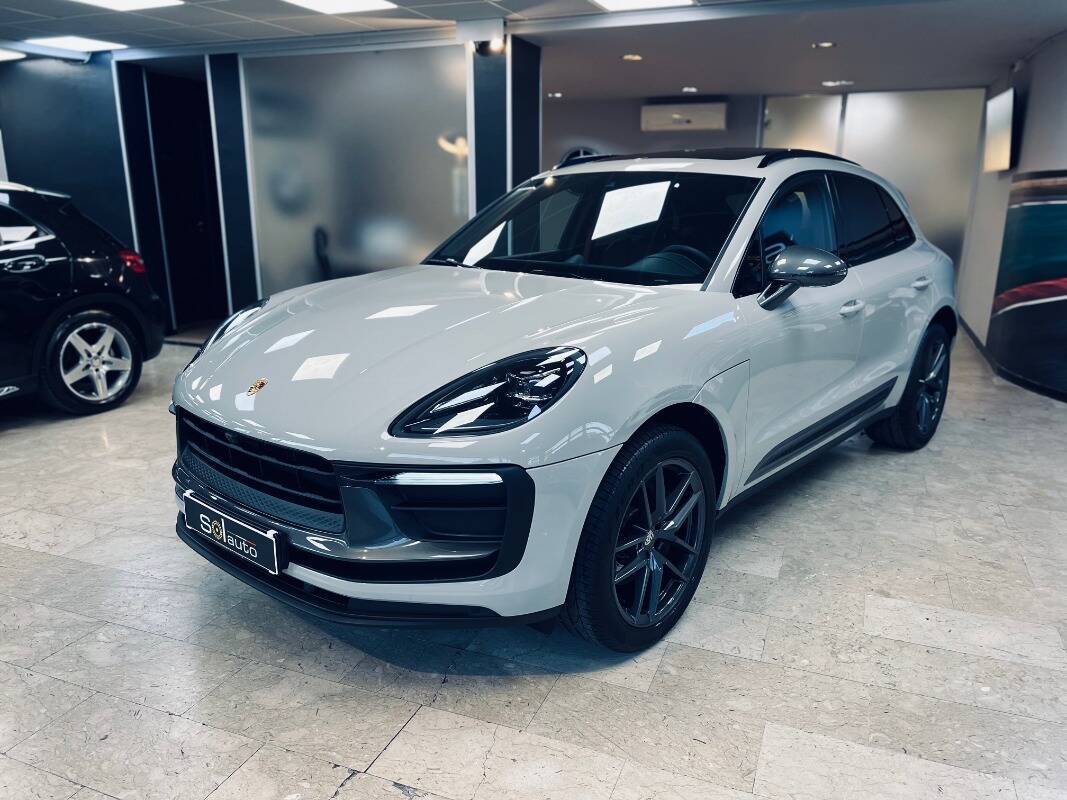 Porsche Macan I 2022