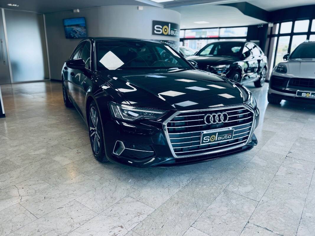 Audi A6 V 2018 Berlina