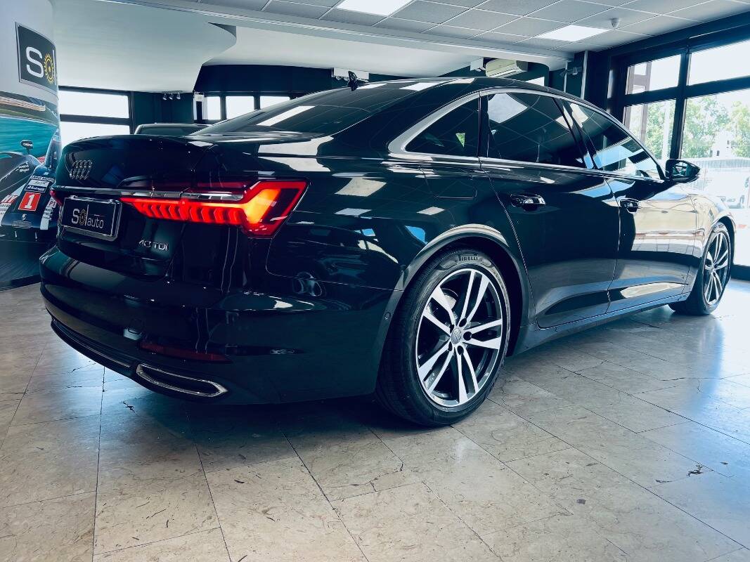 Audi A6 V 2018 Berlina