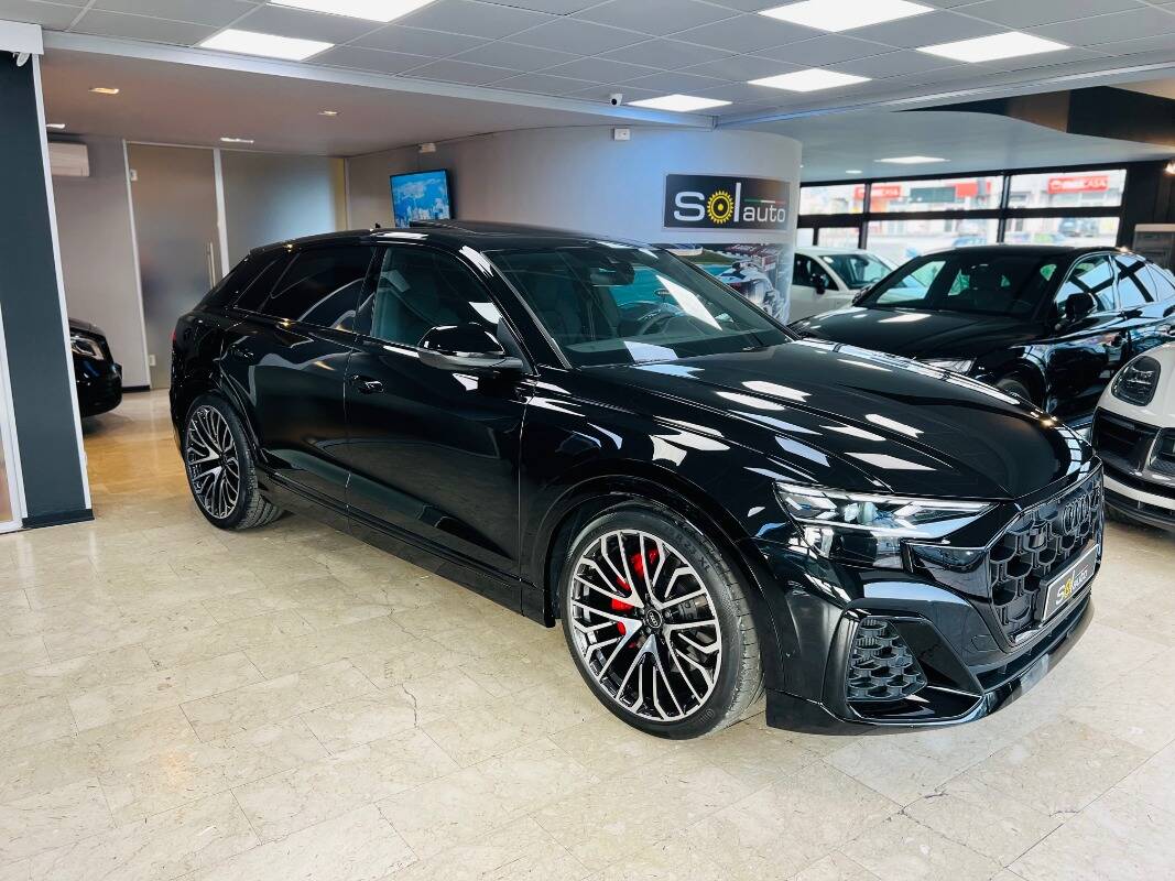 Audi SQ8 4.0 TFSI FACE LIFT 2024 KM 0 AUTO NUOVA