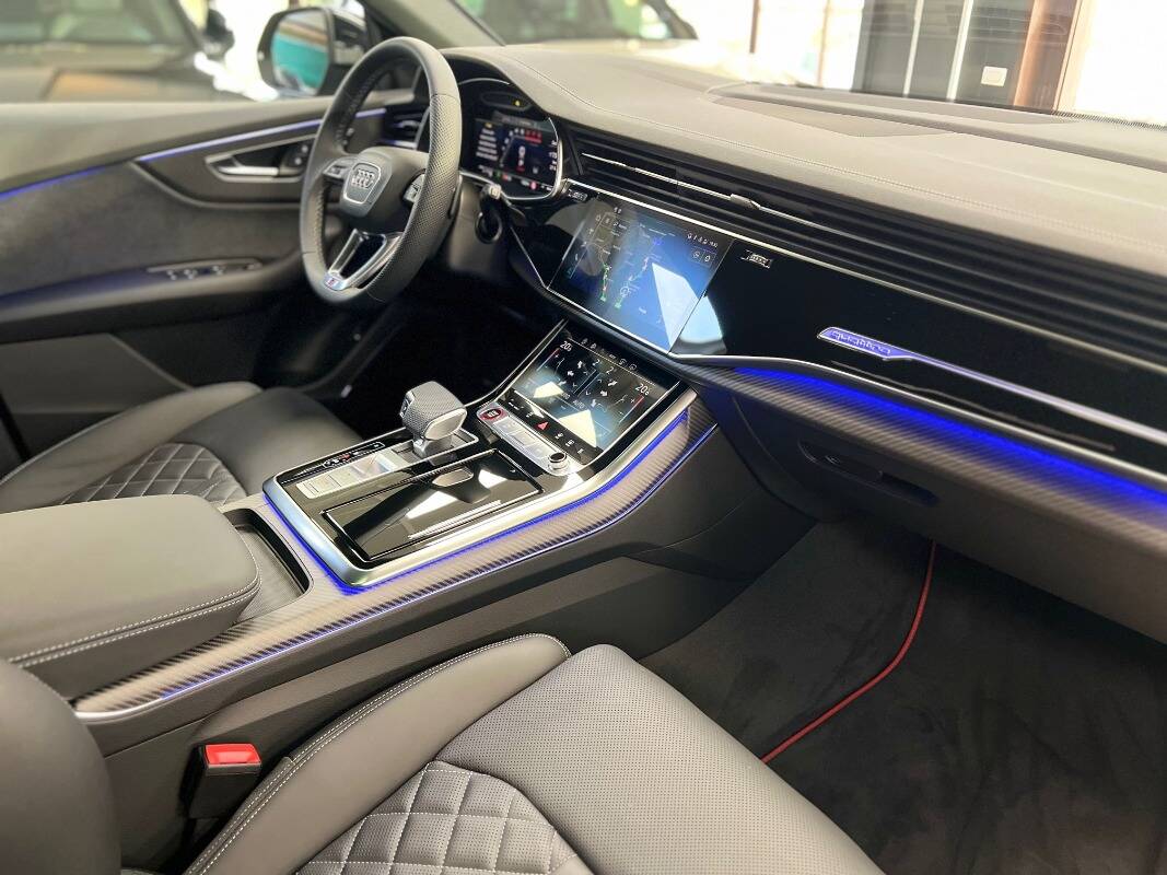 Audi SQ8 4.0 TFSI FACE LIFT 2024 KM 0 AUTO NUOVA