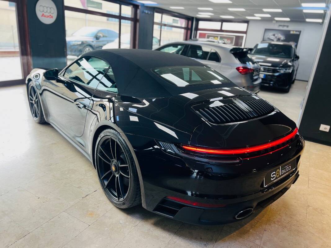 Porsche 911 VIII Carrera 992 Cabrio