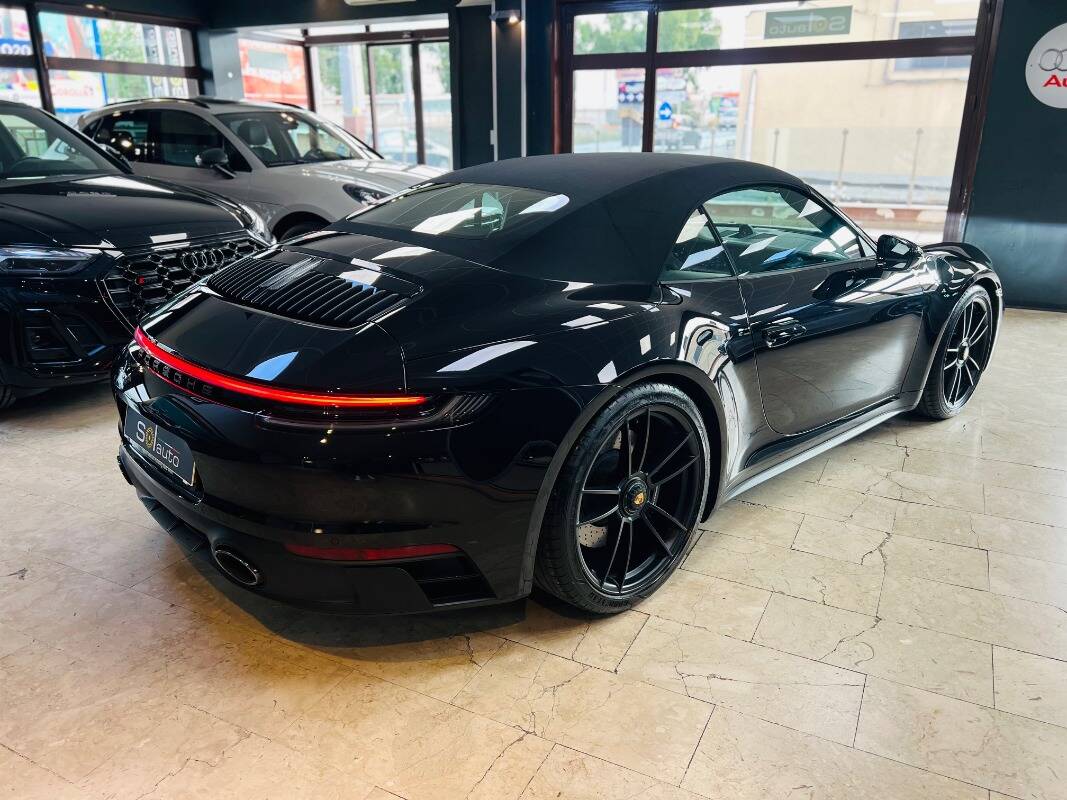 Porsche 911 VIII Carrera 992 Cabrio