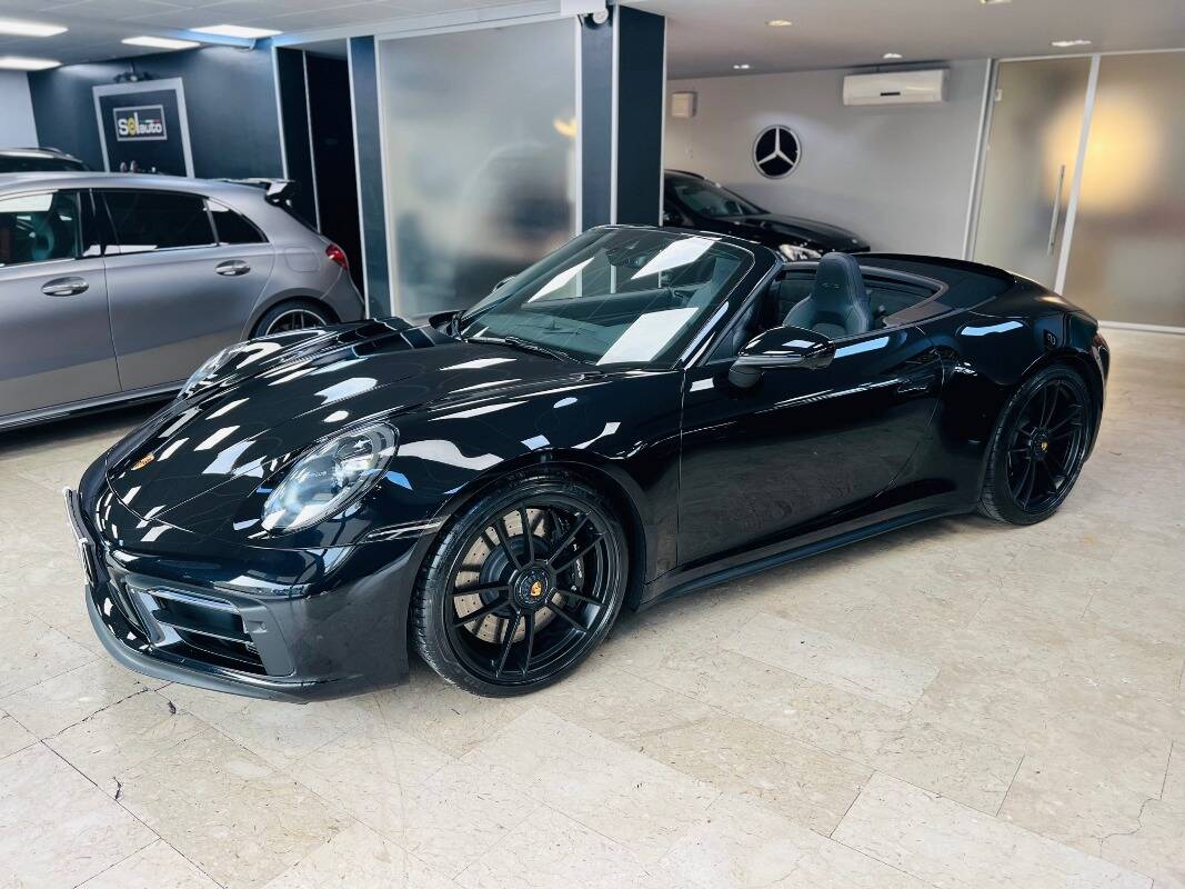 Porsche 911 VIII Carrera 992 Cabrio
