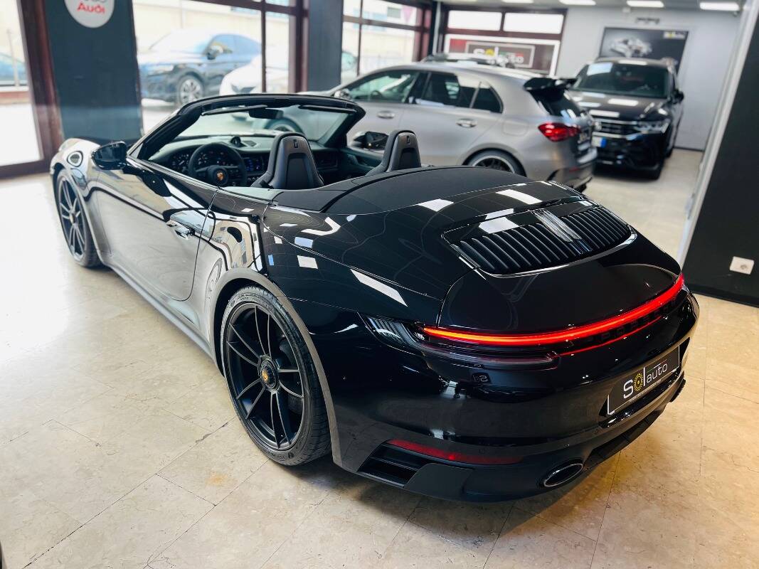 Porsche 911 VIII Carrera 992 Cabrio