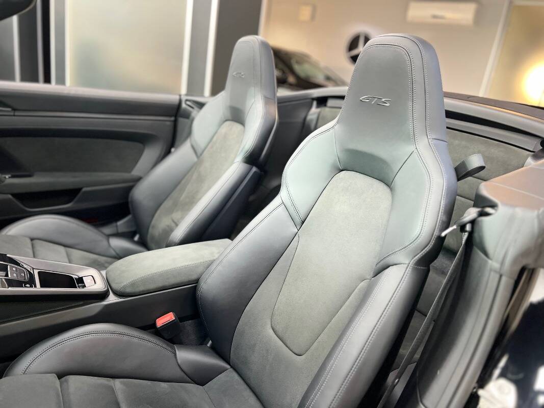 Porsche 911 VIII Carrera 992 Cabrio