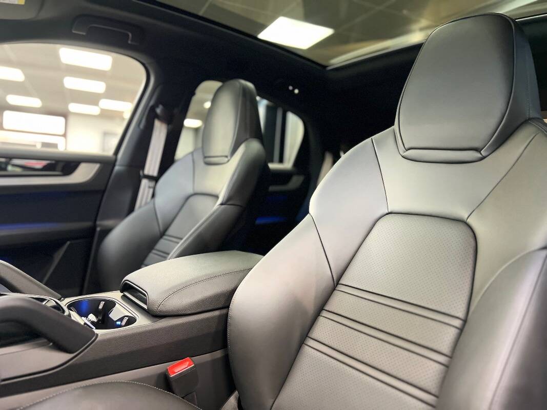 Porsche Cayenne Coupe 3.0 e-hybrid Face lift 2024
