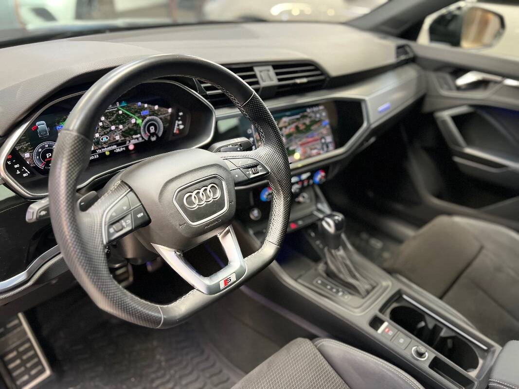 Audi Q3 40 2.0 tdi S line Edition quattro 200cv s-tronic