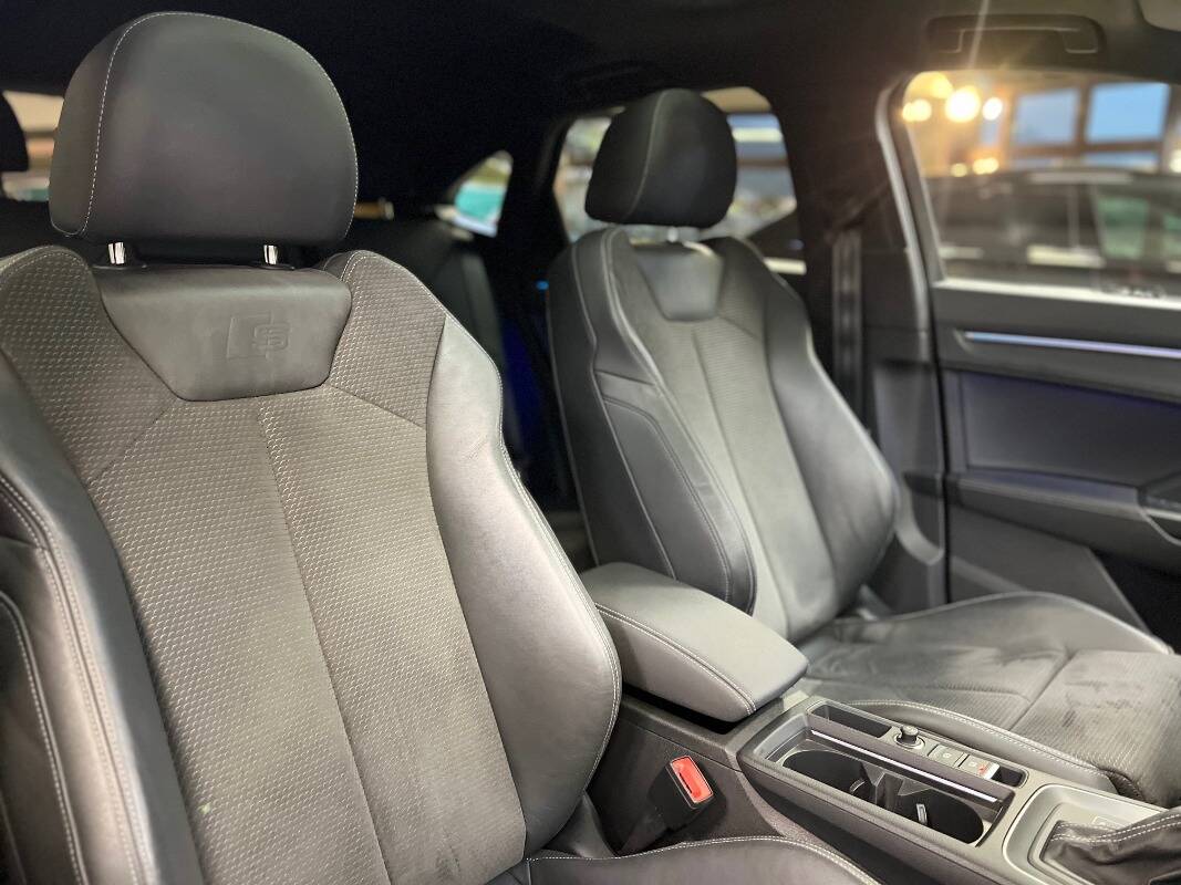 Audi Q3 40 2.0 tdi S line Edition quattro 200cv s-tronic