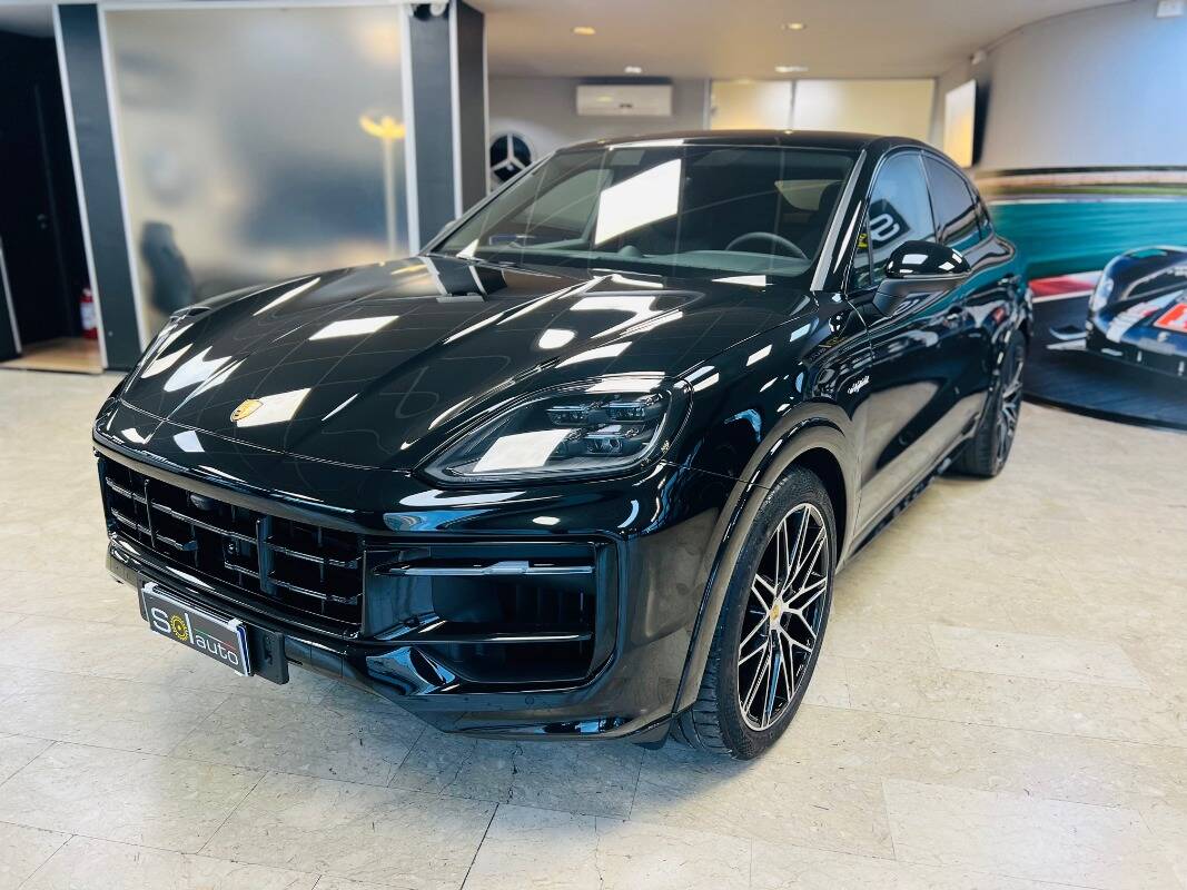 Porsche Cayenne Coupe 2023