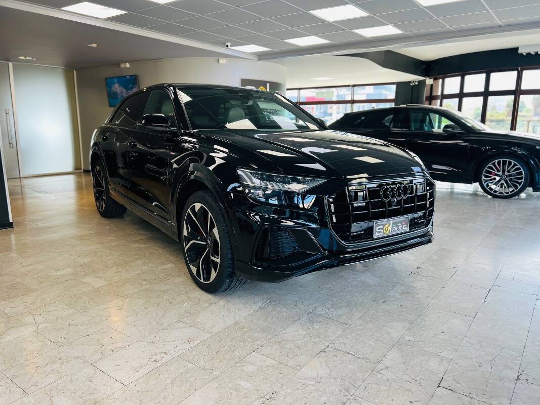 Audi Q8  50 3.0 tdi 286 CV mhev S line  quattro tiptronic