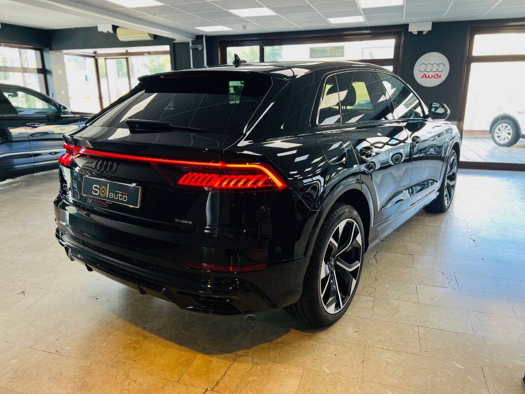 Audi Q8  50 3.0 tdi 286 CV mhev S line  quattro tiptronic