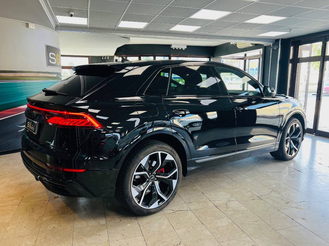 Audi Q8  50 3.0 tdi 286 CV mhev S line  quattro tiptronic