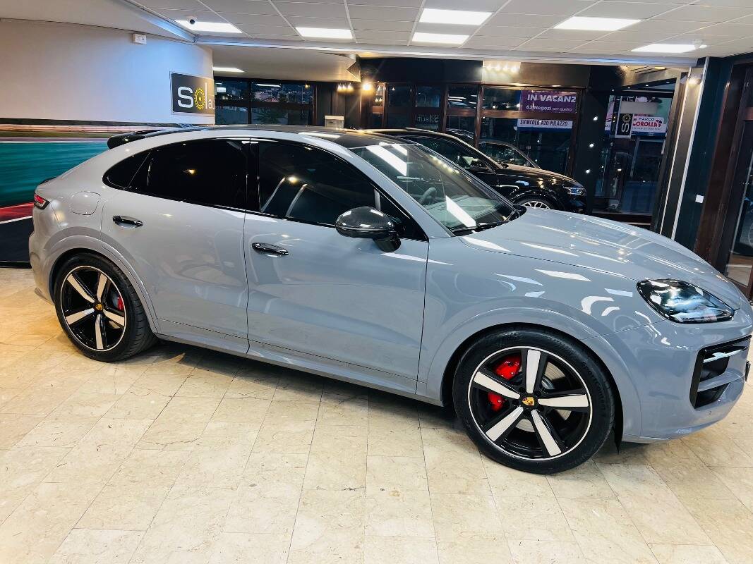 Porsche Cayenne Coupe 2023