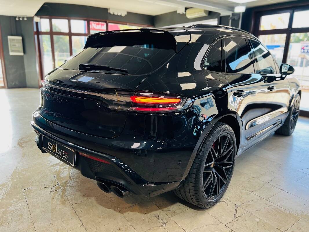 Porsche Macan I 2022