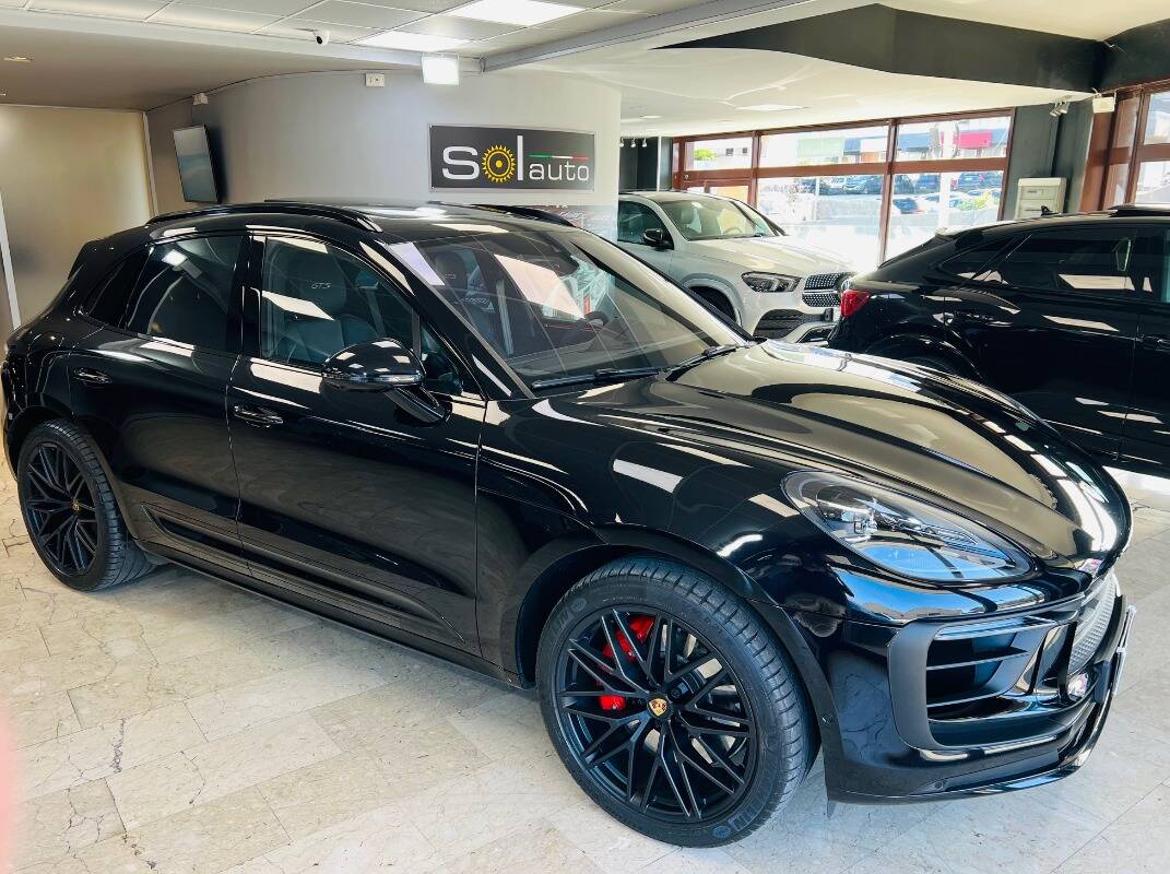 Porsche Macan I 2022