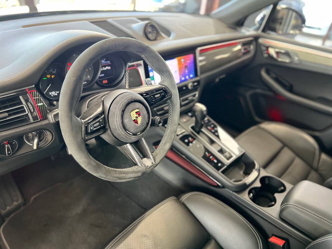 Porsche Macan I 2022