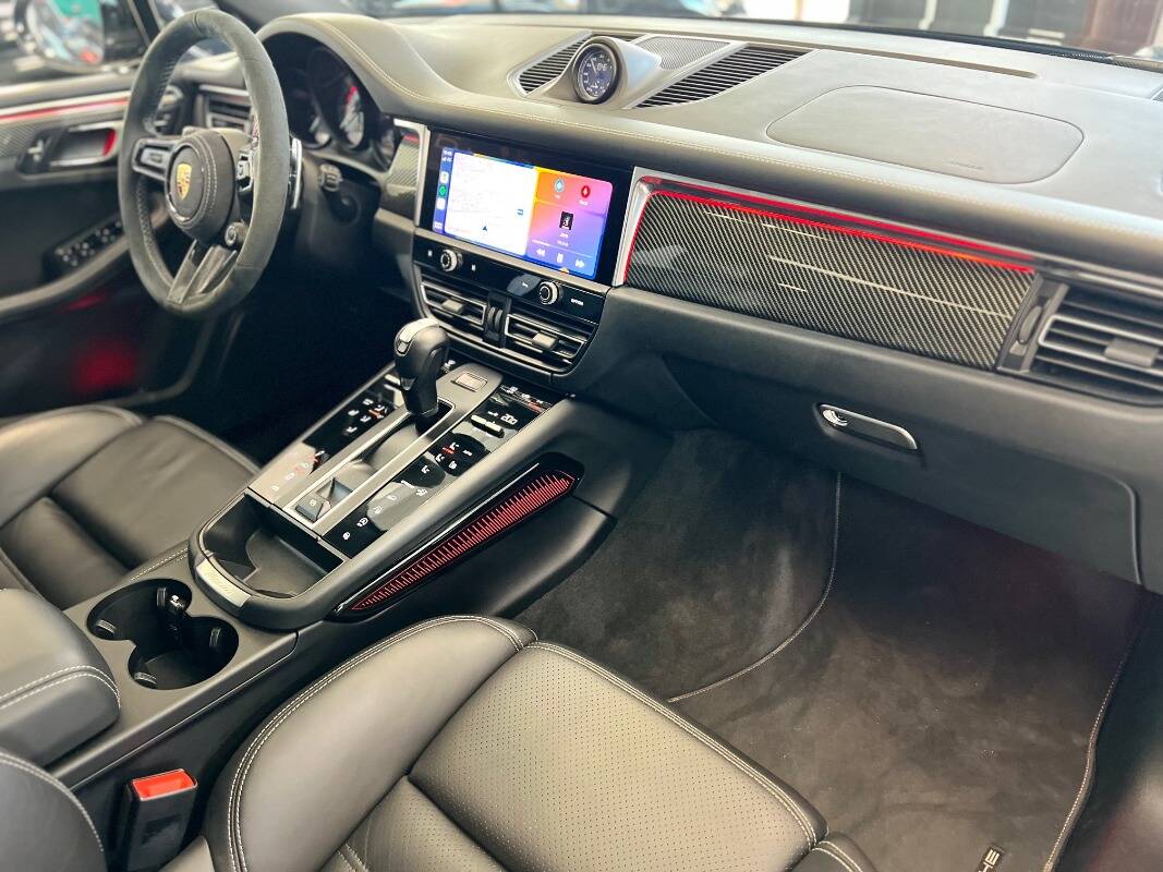 Porsche Macan I 2022