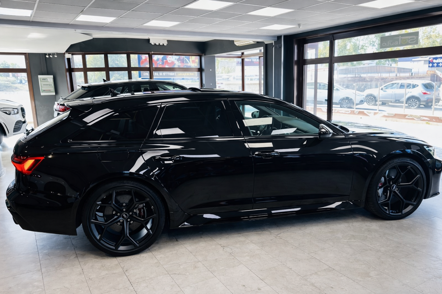 Audi RS6 Avant RS6 4.0 mhev performance quattro tiptronic