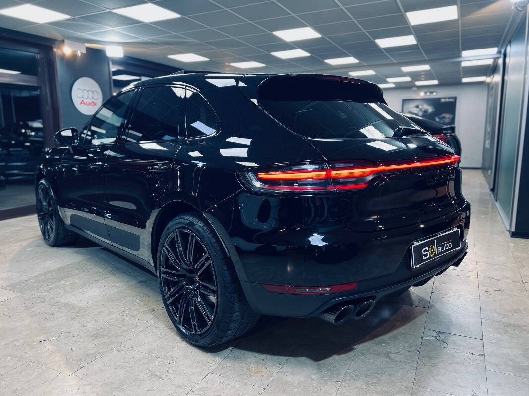Porsche Macan I 2019