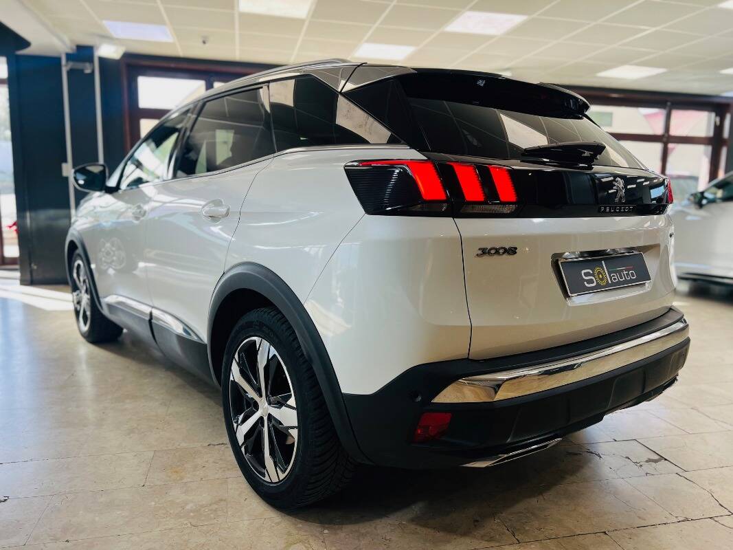 Peugeot 3008 II 2016