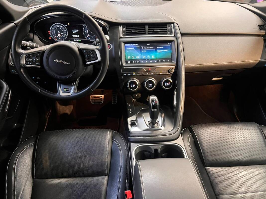 Jaguar E-Pace 2017