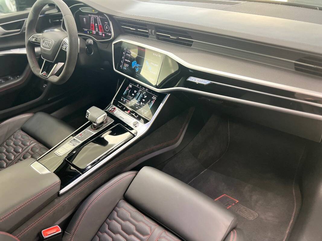 Audi A6 V 2018 Avant