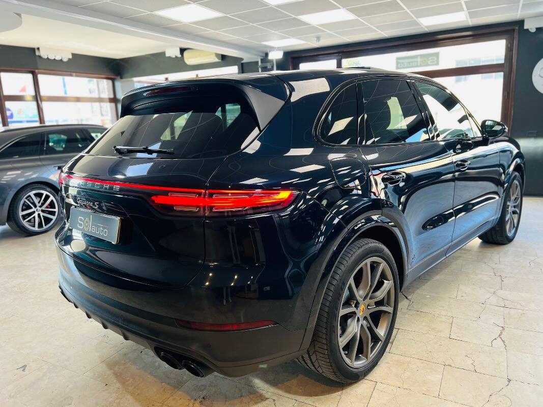 Porsche Cayenne III 2018