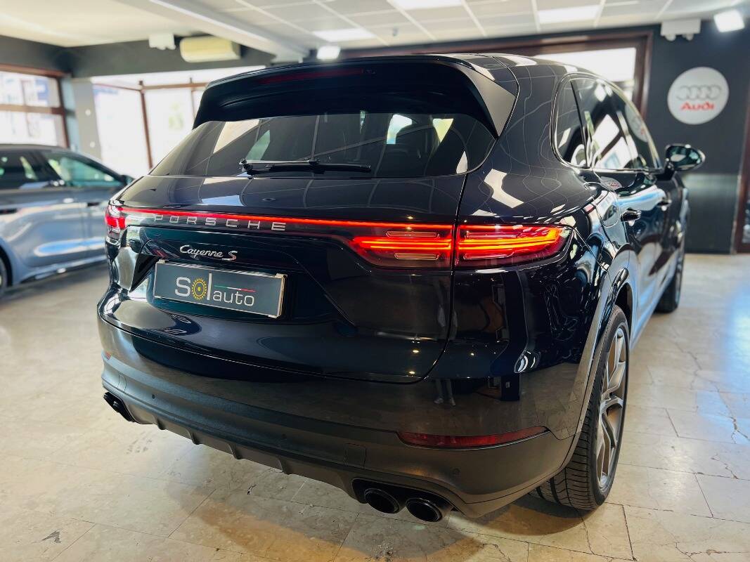 Porsche Cayenne III 2018