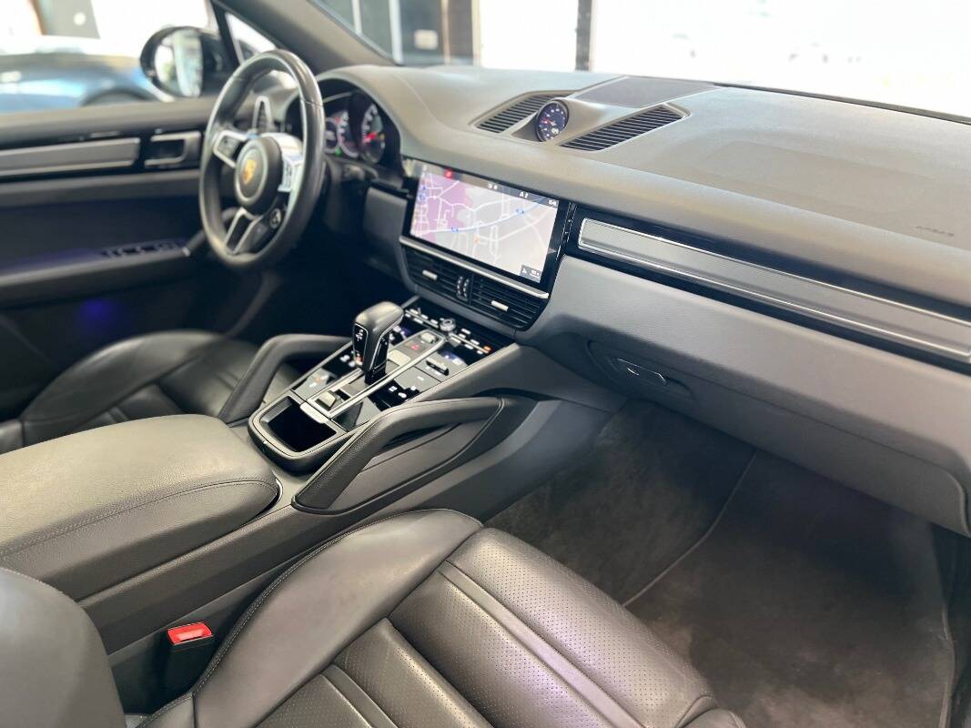 Porsche Cayenne III 2018