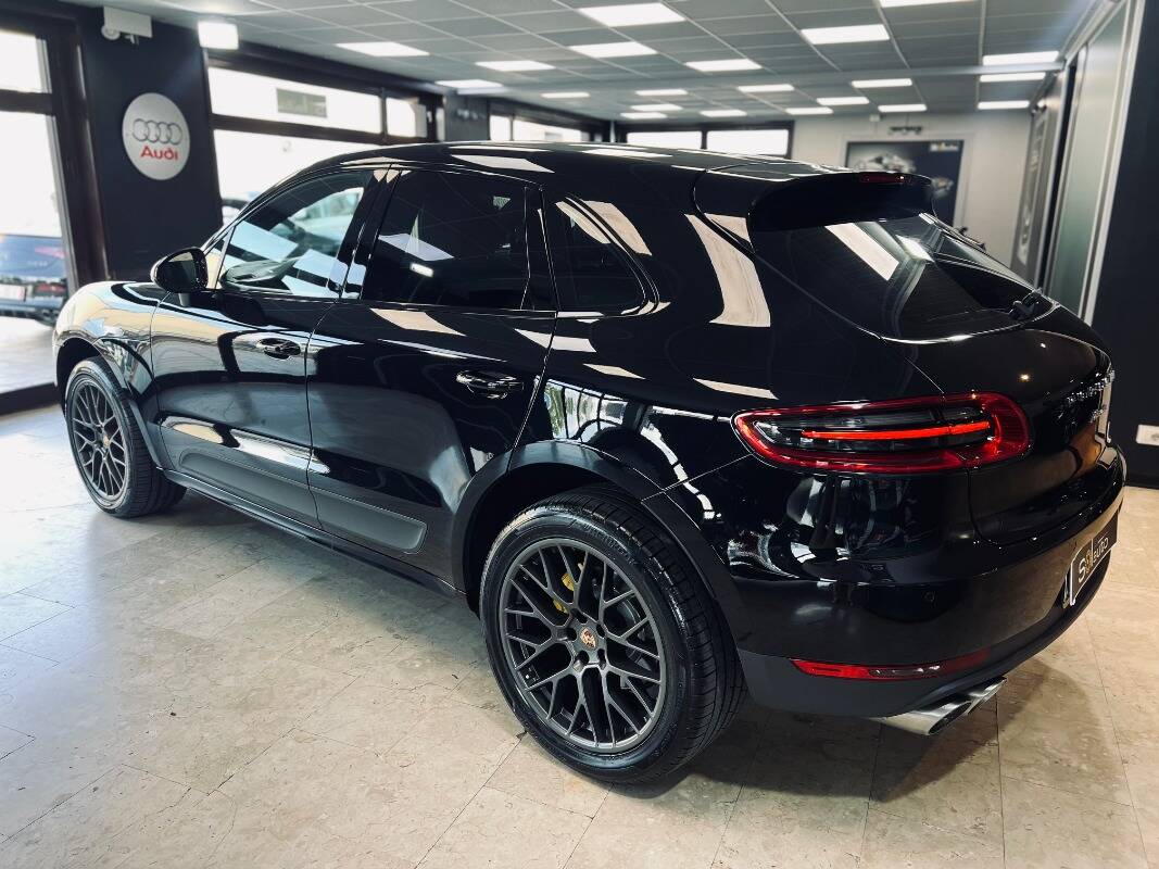 Porsche Macan I 2014