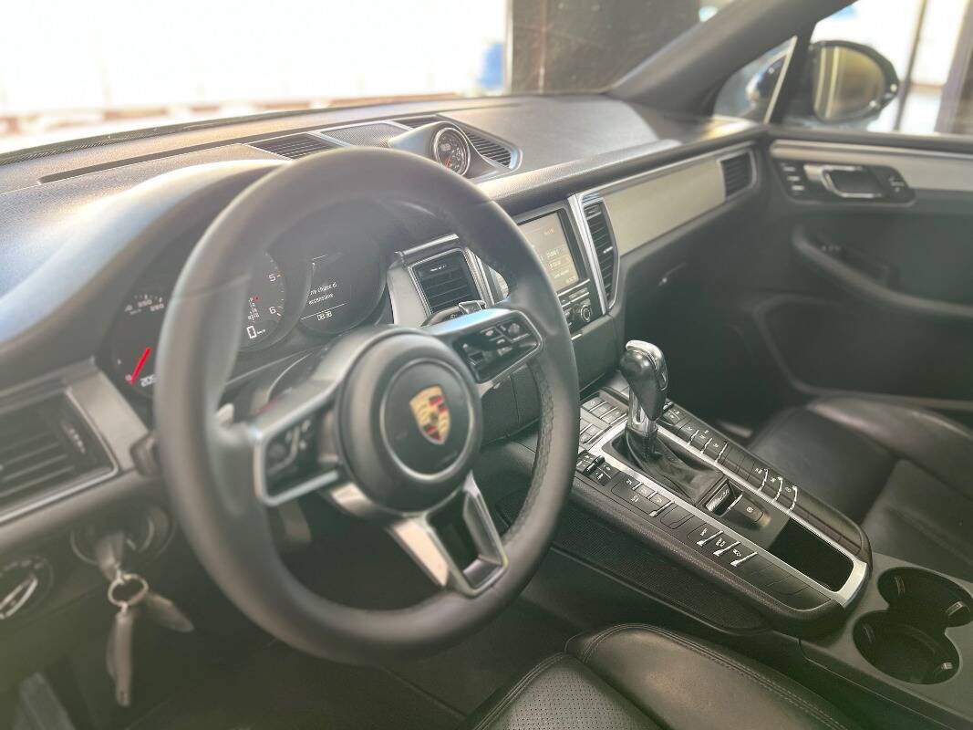 Porsche Macan I 2014