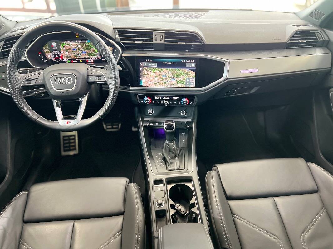 Audi Q3 Sportback, 35 2.0 tdi Identity Black quattro s-tronic