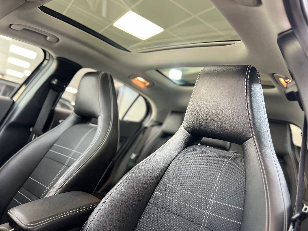 Mercedes GLA-X156 2014