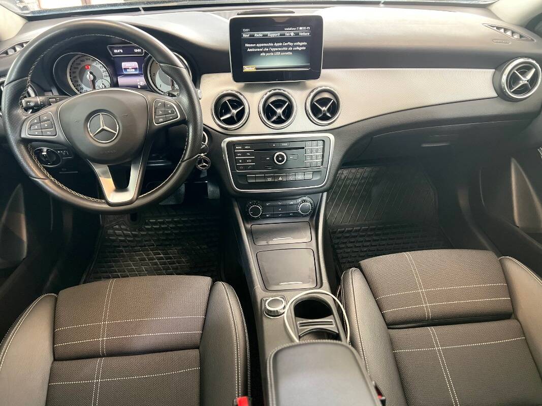 Mercedes GLA-X156 2014