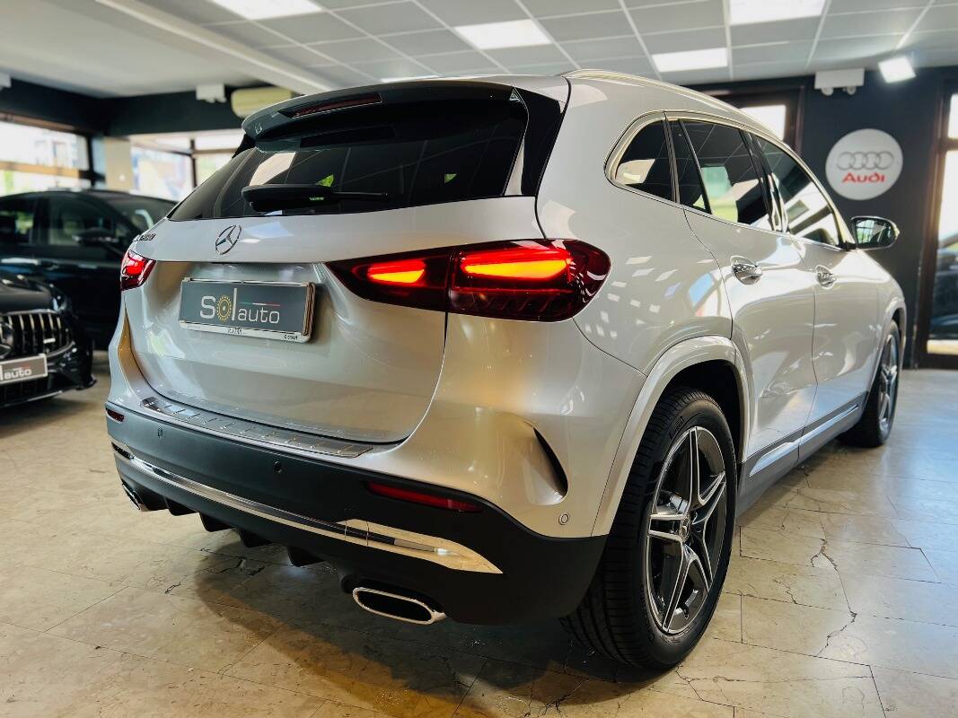 Mercedes GLA-H247 2023