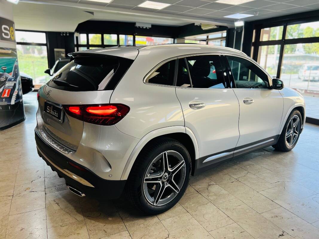 Mercedes GLA-H247 2023