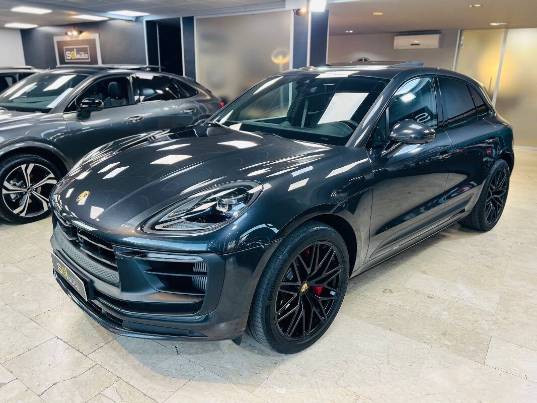 Porsche Macan I 2022