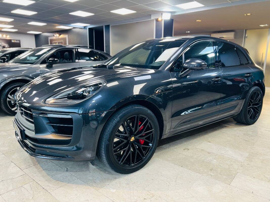 Porsche Macan I 2022