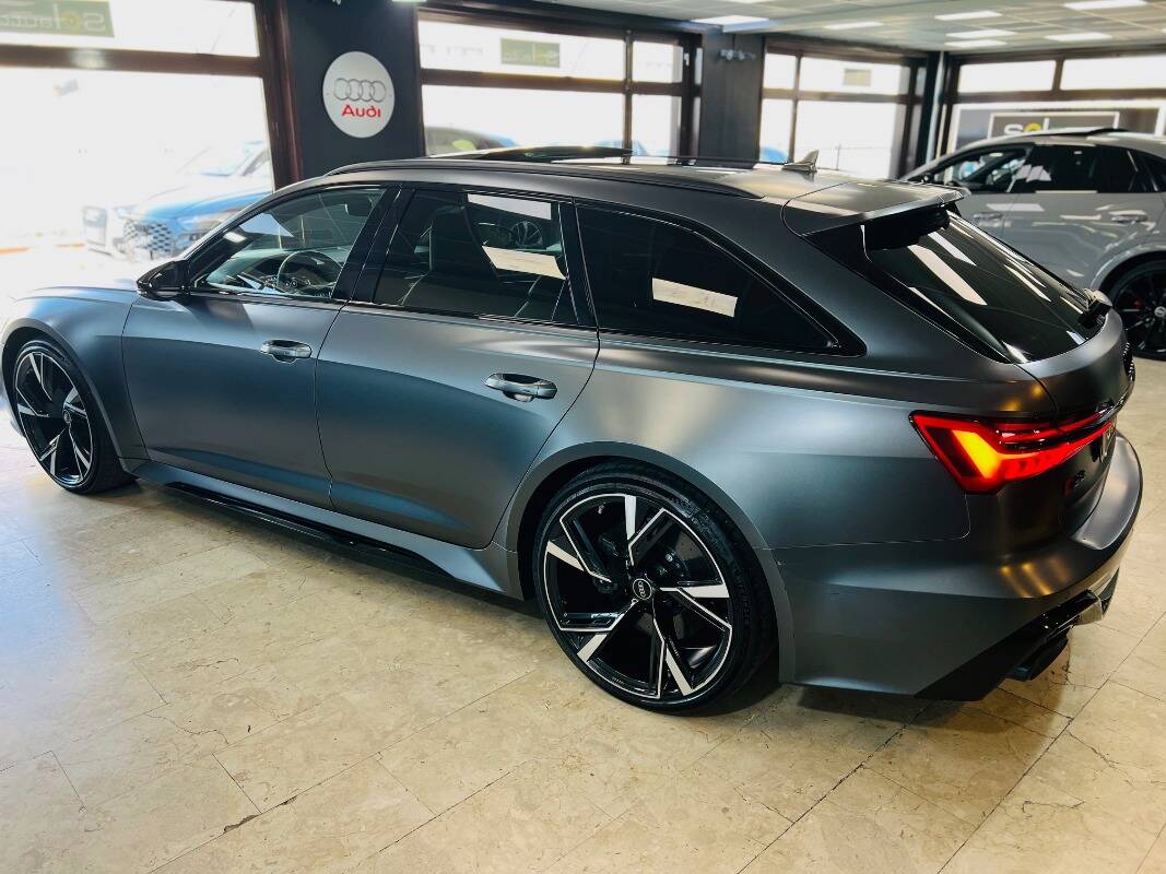 Audi RS6 Avant