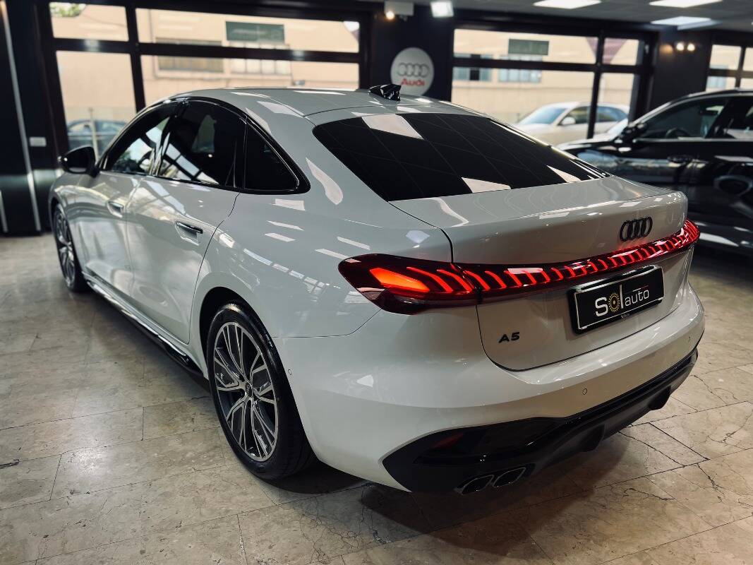 Audi A5 III 2024 Berlina